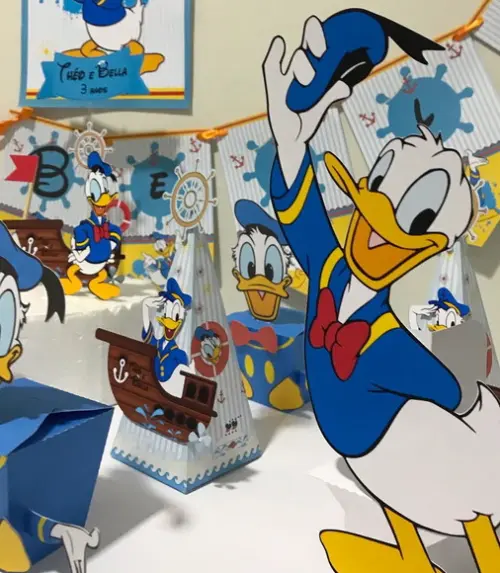 2 Unidades Display de Mesa Pato