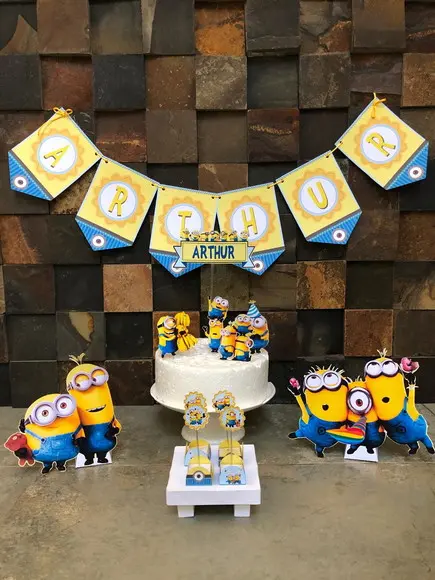 Minions Só Um Bolinho
