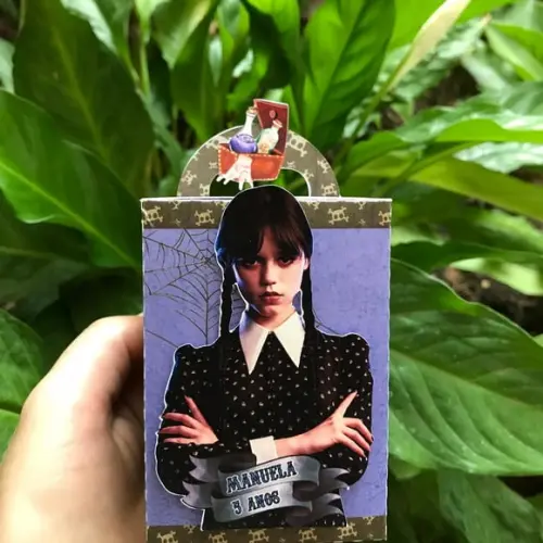 Personalizado Wandinha