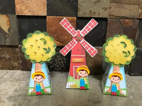 Caixas Personalizadas Fazendinha Menino