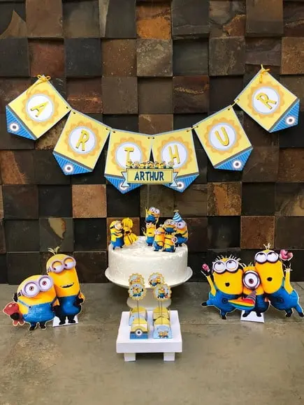 Minions Só Um Bolinho
