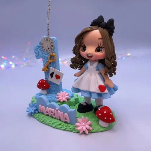 Topo de Bolo Alice Personalizado em Biscuit .