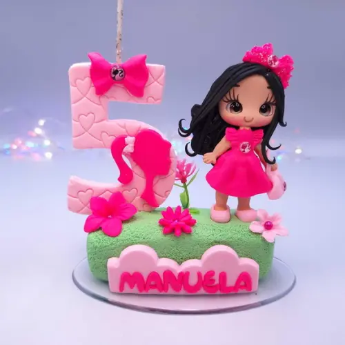 Topo de Bolo Barbie Personalizado em Biscuit .