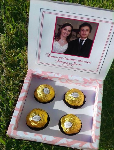 Caixa com chocolate