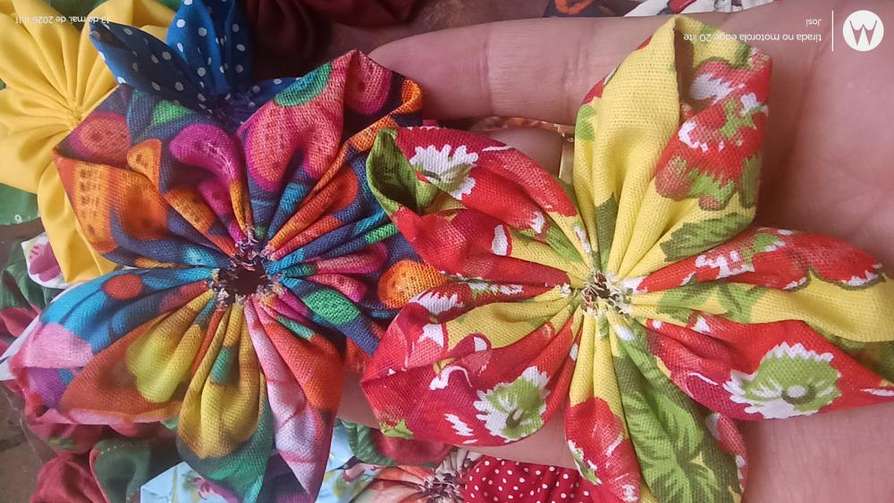 Flores de fuxico
