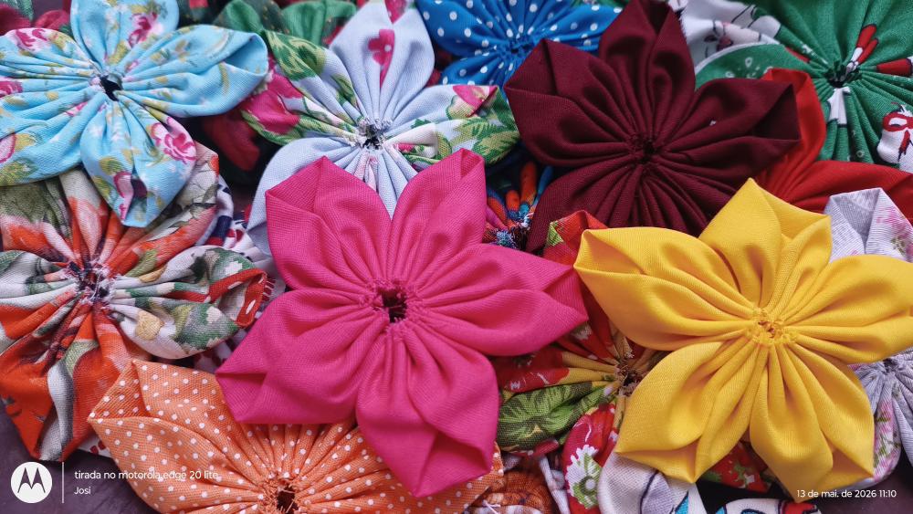 Flores de fuxico