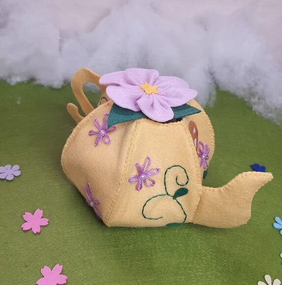 Casinha de Boneca em Feltro | Casa Bule Lúdica