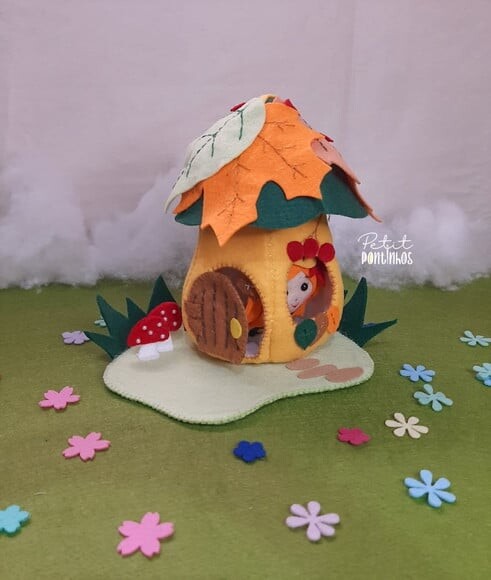 Casinha de Boneca em Feltro| Casinha Outono