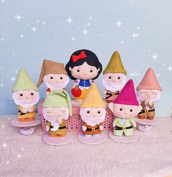 Centro de Mesa Branca de Neve e os 7 Anões 8 Peças