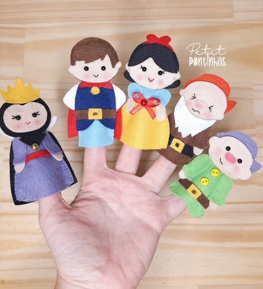 Dedoches Branca de Neve em Feltro