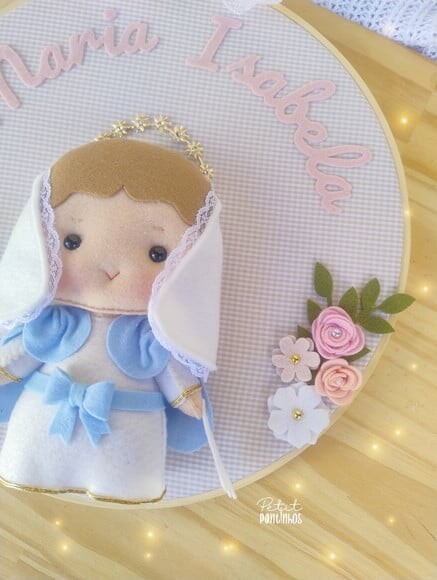 Porta Maternidade Bastidor Bordado Nossa Senhora das Graças