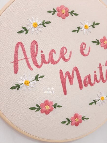 Porta Maternidade Bastidor Magaridas 25cm (2 Nomes)