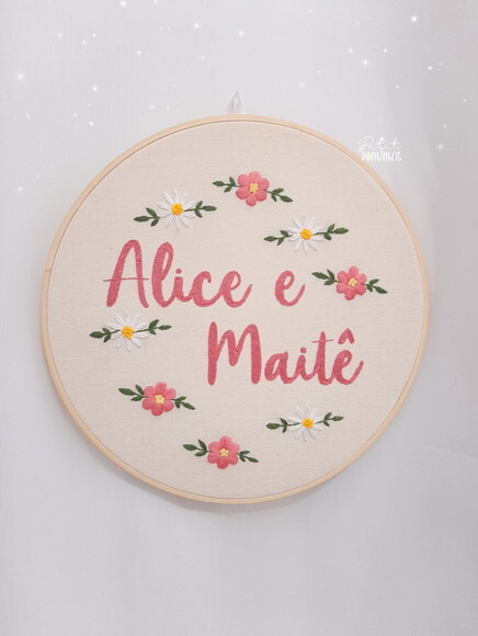 Porta Maternidade Bastidor Magaridas 25cm (2 Nomes)
