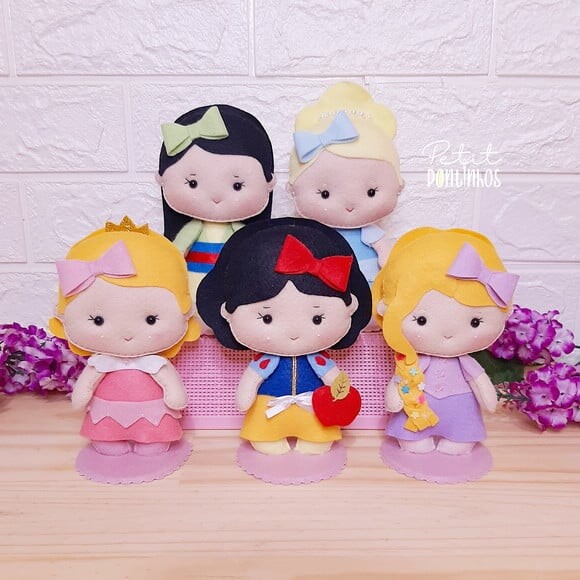 Princesas em Feltro Kit de 15cm (10 Peças)