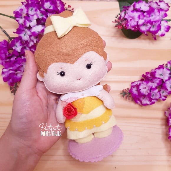 Princesas em Feltro Kit de 15cm (10 Peças)