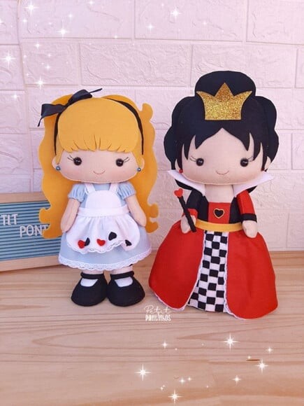 Turma da Alice no País das Maravilhas Kit