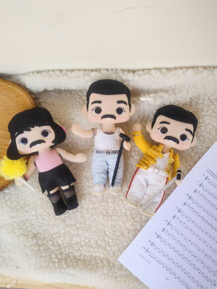 Boneco Freddie Mercury em Feltro (valor Unitário) 20cm
