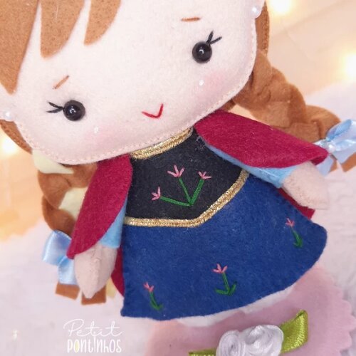 Elsa e Ana (frozen) em Feltro (kit) 15cm