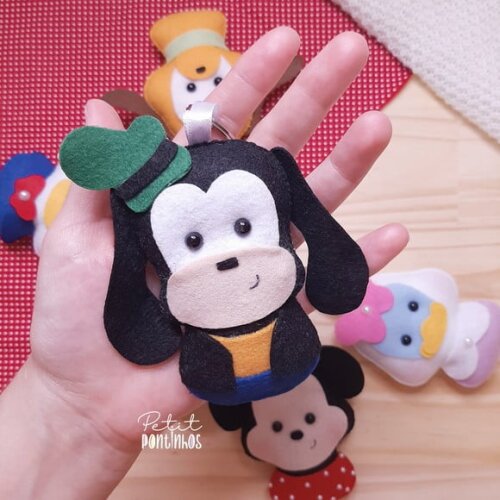 Lembrancinha Turma do Mickey Chaveiro