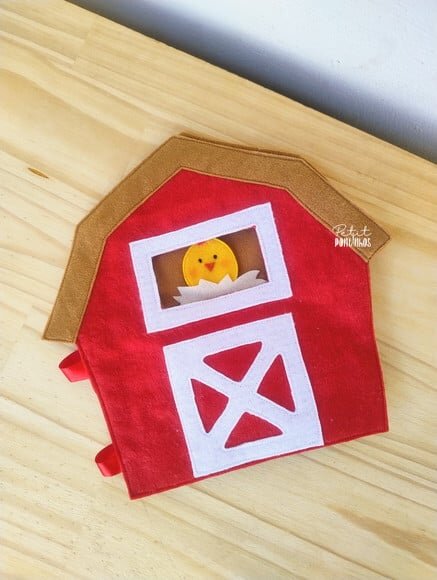 Mini Quiet Book Fazendinha com Dedoches