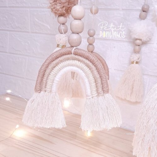 Mobile Macramê Bastidor Arco Íris Estilo Boho