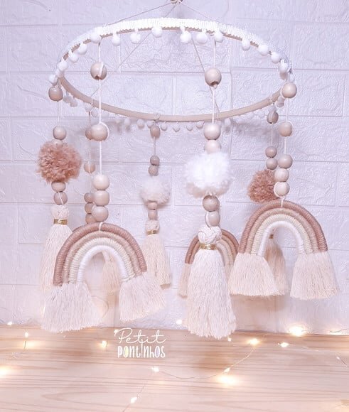 Mobile Macramê Bastidor Arco Íris Estilo Boho
