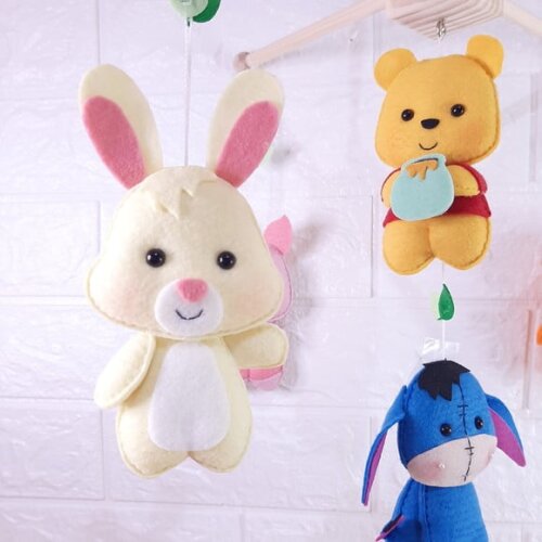 Mobile Ursinho Puff (pooh) em Madeira Pinus
