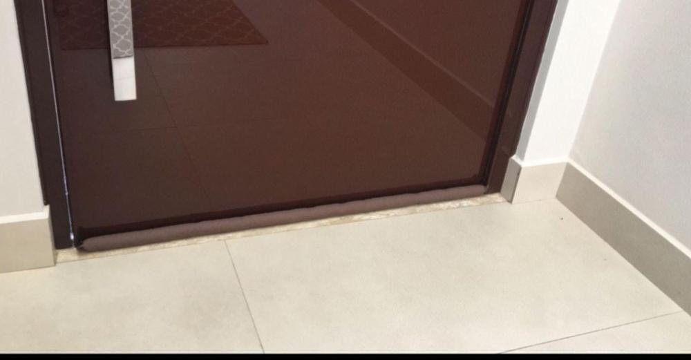 Protetor Duplo impermeável de porta 82cm x 3,5 espessura