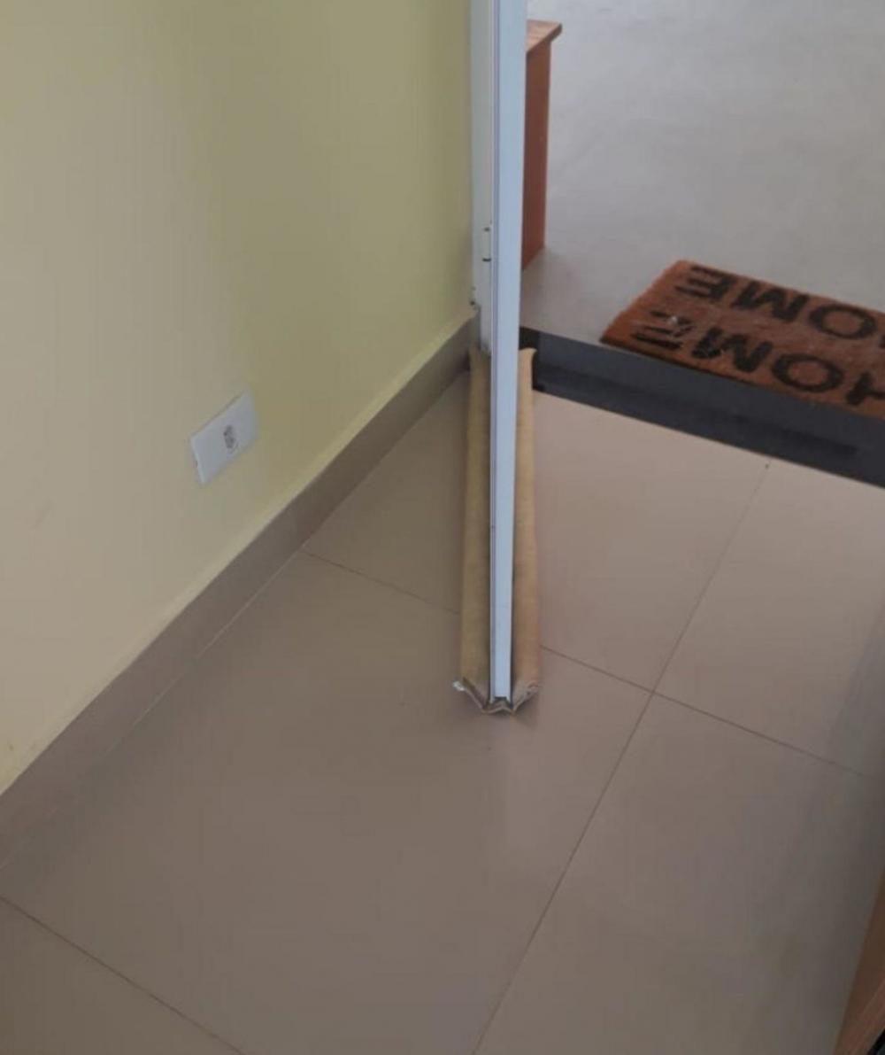Protetor Duplo impermeável de porta 82cm x 3,5 espessura