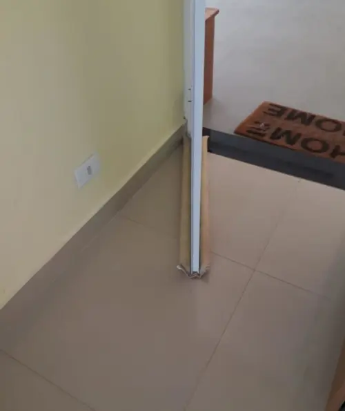 Protetor Duplo impermeável de porta 82cm x 3,5 espessura