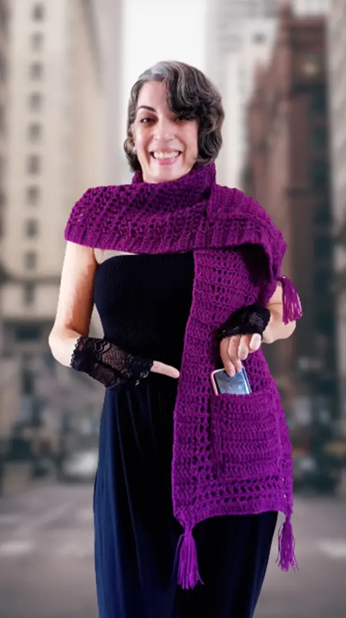 Cachecol em Crochê com Bolsos