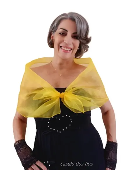 Echarpe Modelo Bolero Amarelo Ouro Busto 99cm