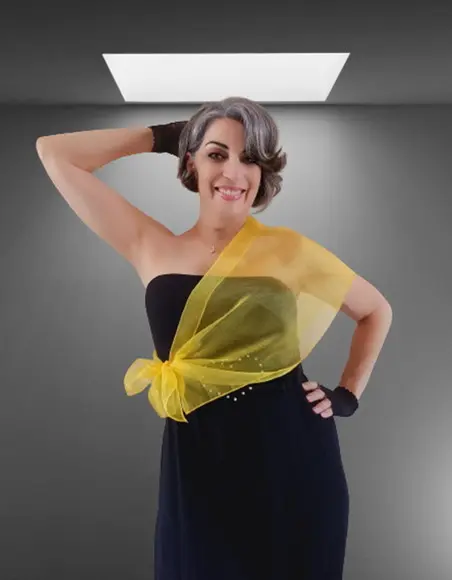Echarpe Modelo Bolero Amarelo Ouro Busto 99cm