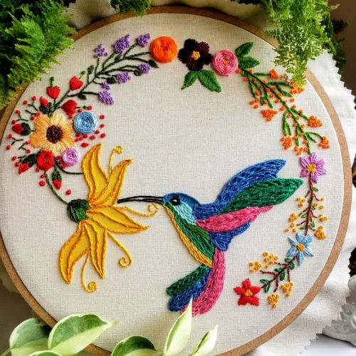 Quadro Bastidor Bordado à mão Beija-flor