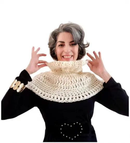 Gola de Crochê Estilo Pelerine Substitui o Cachecol