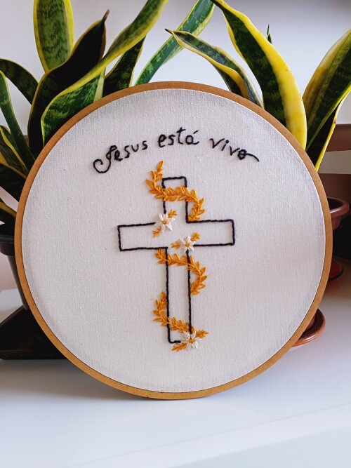 Quadro Bastidor Bordado Cruz Ressurreição Jesus Está Vivo 🙏