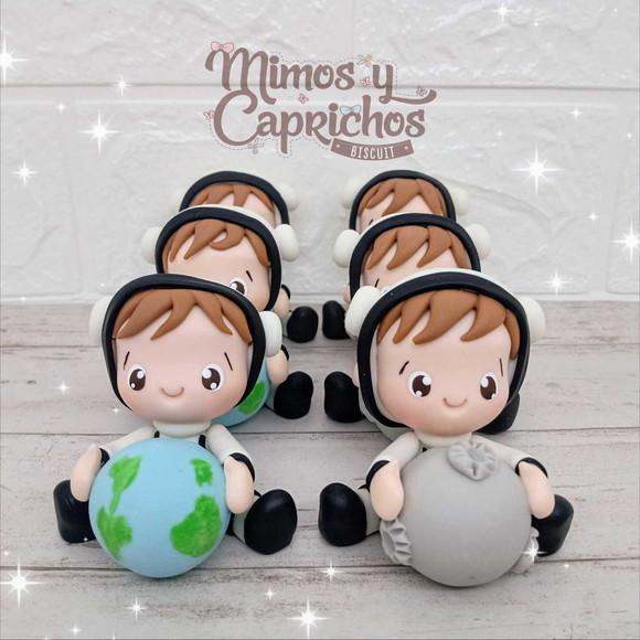 Aplique Astronauta com Planeta