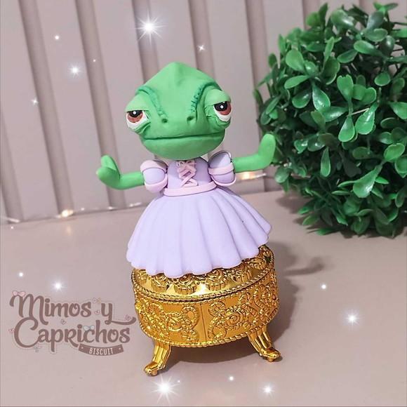 Porta Joia Luxo Pascal de Vestido Rapunzel
