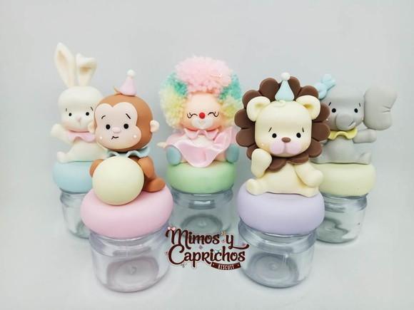 Potinhos circo rosa