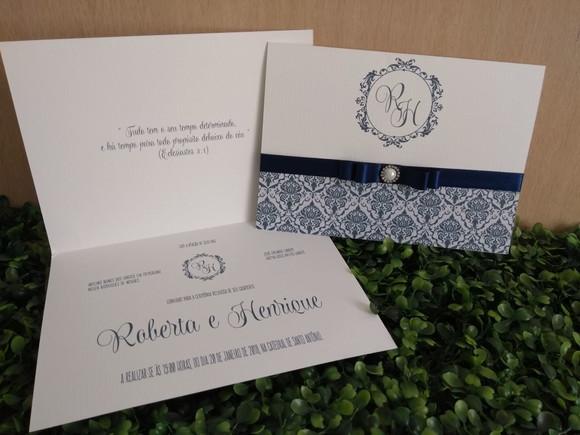 CONVITE DE CASAMENTO AZUL E BRANCO