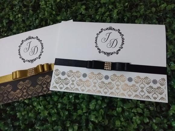 CONVITE DE CASAMENTO PRETO COM DOURADO