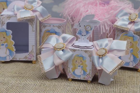 Kit Festa Pronta Alice 1