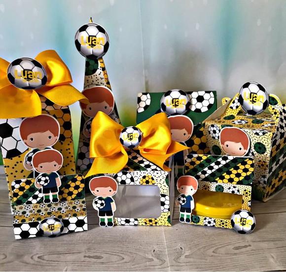 Kit Festa Pronta Completa Acrílicos E Papelaria Futebol
