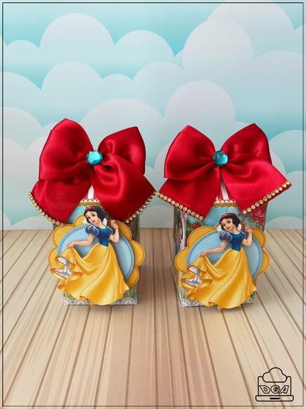 Kit Festa Só Um Bolinho Branca de Neve 40 Itens