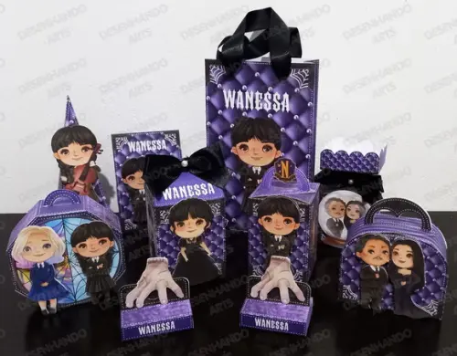 Kit Festa Pronta 30 Caixinhas Wandinha