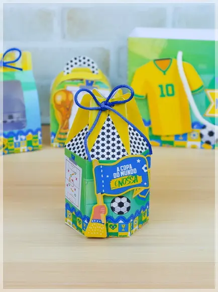 Kit Festa Pronta Brasil / Copa 30 Caixas Personalizadas
