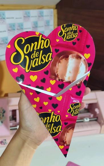 Arquivo Digital Buquê Cone Chocolate pdf