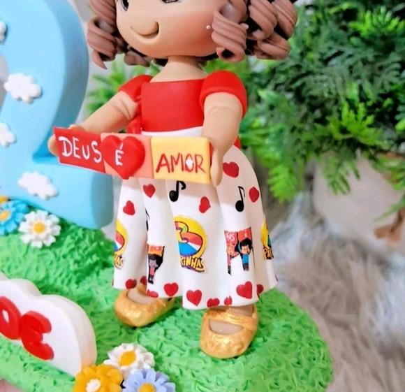 Topo 3 Palavrinhas- Deus É Amor em Biscuit