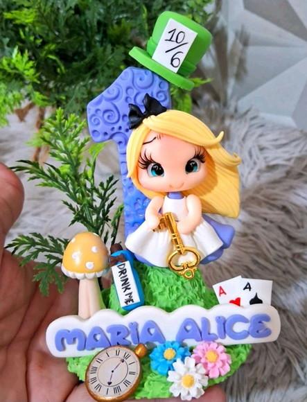 Vela Alice no País das Maravilhas em Biscuit