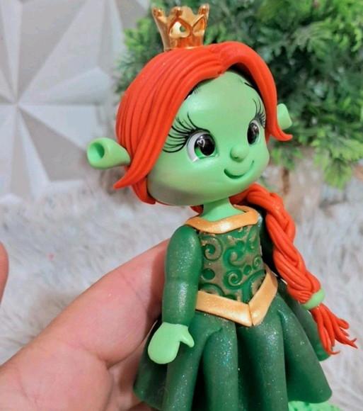 Vela Fiona Shrek em Biscuit